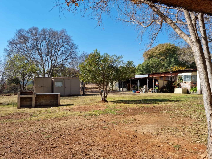 9 Bedroom Property for Sale in Hartbeespoort Rural North West